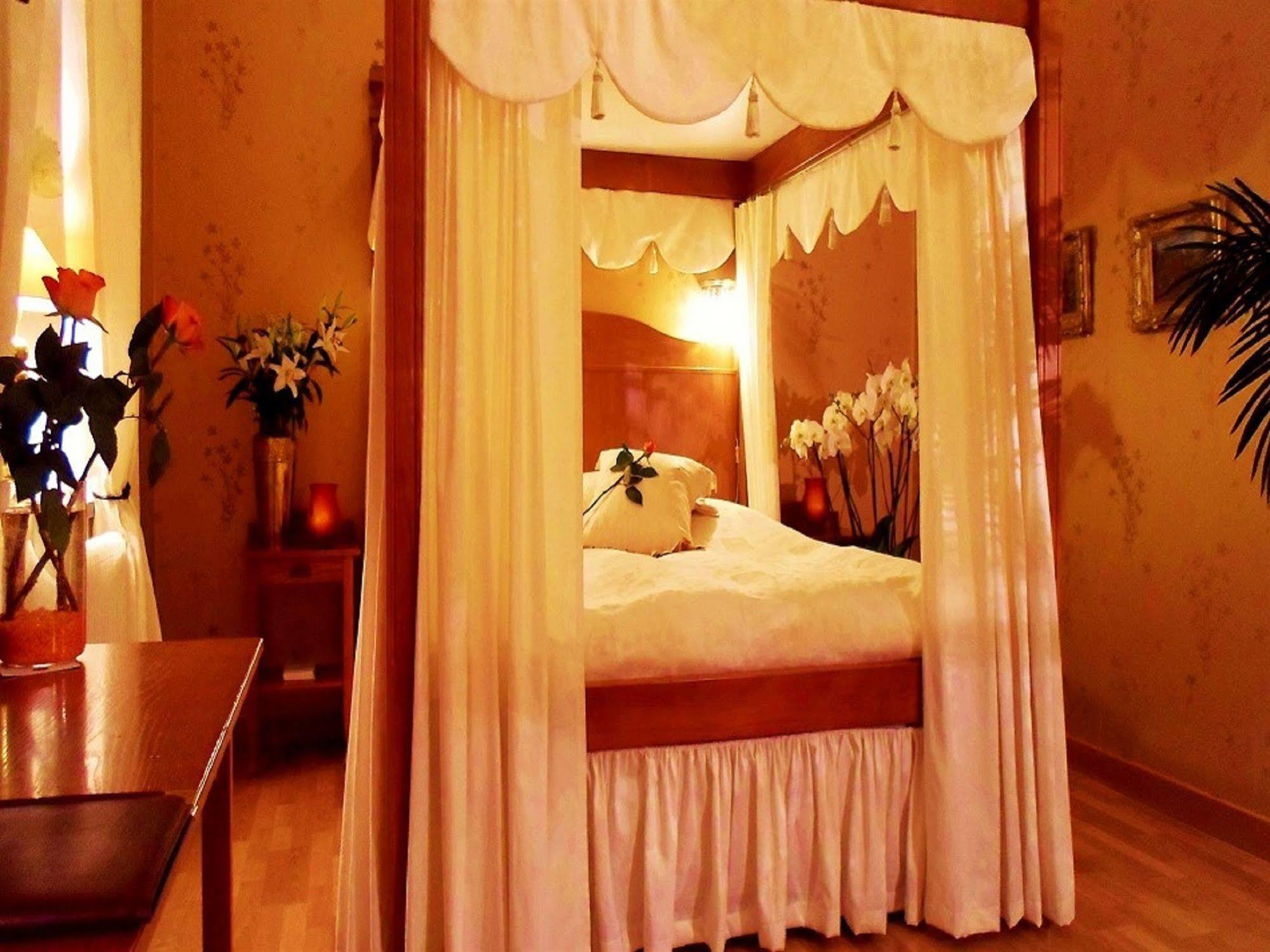 Hotell Laeckoe Лидшьопинг Екстериор снимка