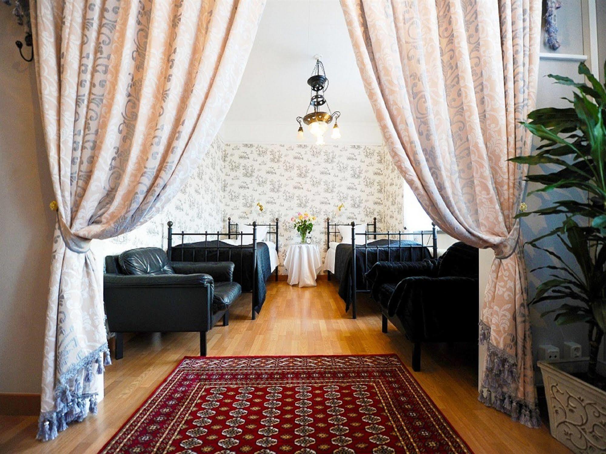 Hotell Laeckoe Лидшьопинг Екстериор снимка