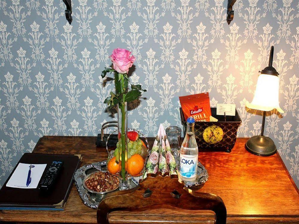Hotell Laeckoe Лидшьопинг Екстериор снимка