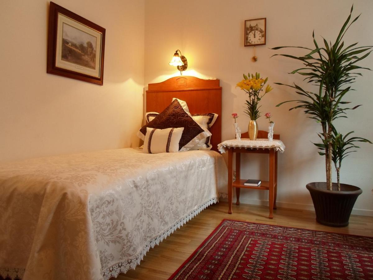 Hotell Laeckoe Лидшьопинг Стая снимка